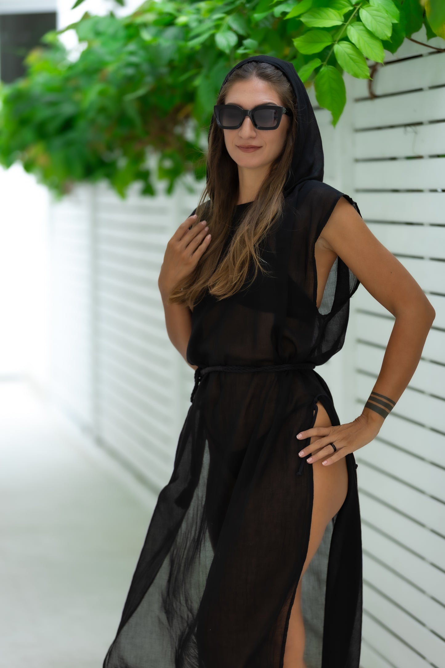 HORIZON KAFTAN - BLACK HOODED