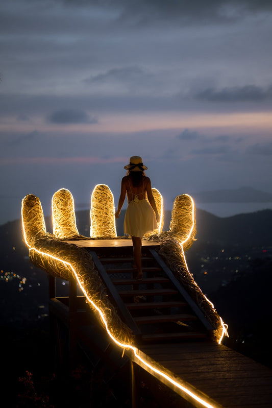 Island Viewpoint | Magic Moments in Magic Mini Dress