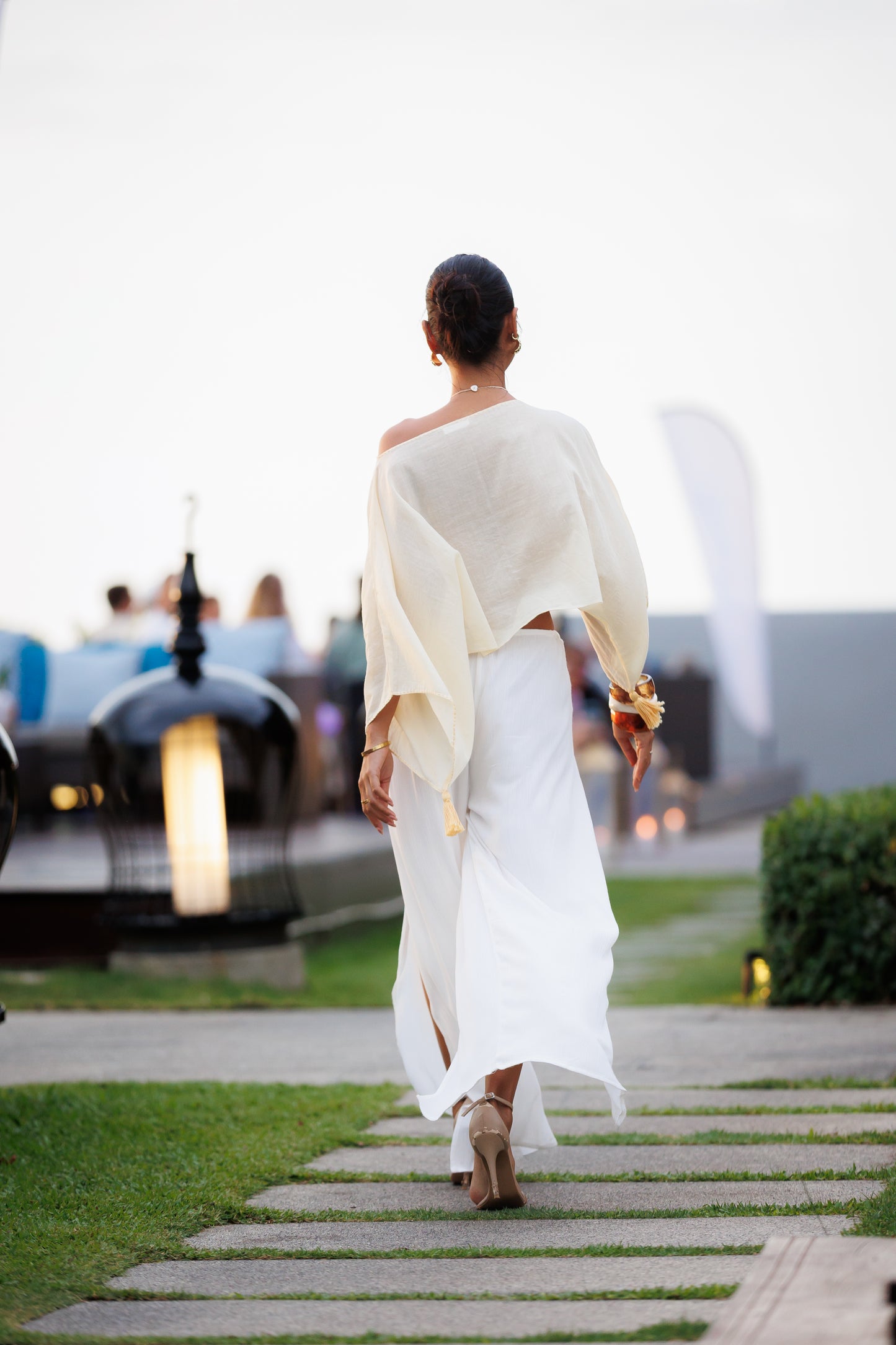 ENYA WHITE SLIT PANTS